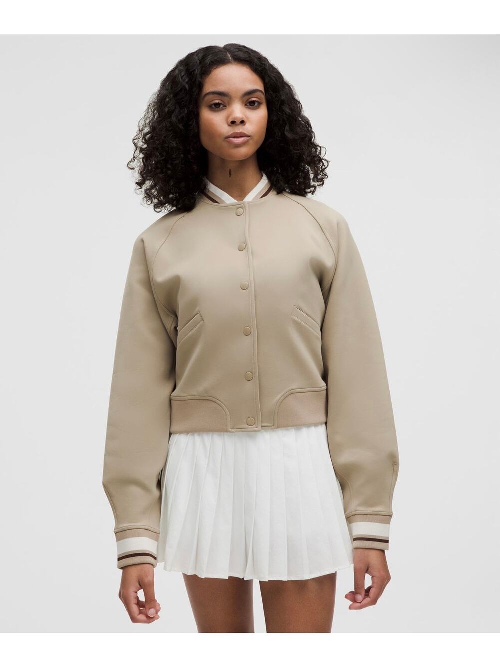 NWT Lululemon Snap-Front Collegiate Jacket in Sheer Oak Size XL